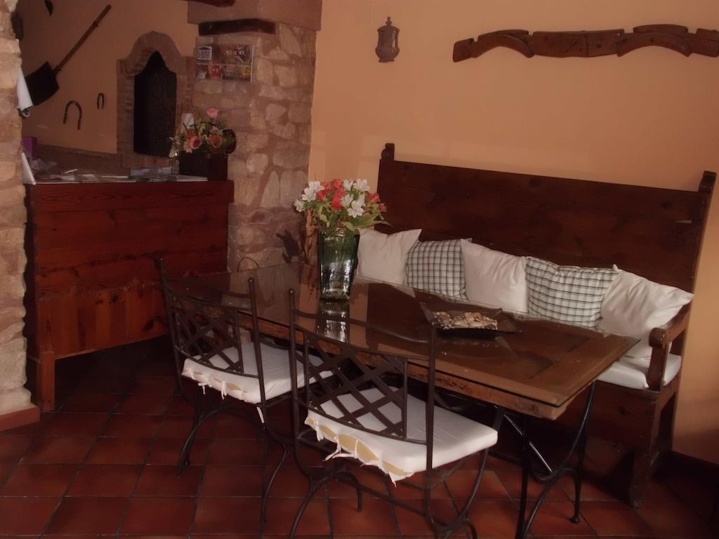 Alojamiento Rural Tres Palacios Molina de Aragon Dış mekan fotoğraf